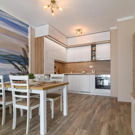 Marine Deluxe Apartman *