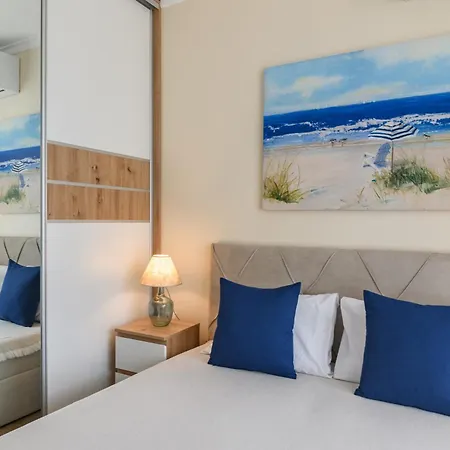 Marine Deluxe * Szent Konstantin és Elena