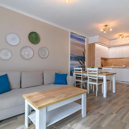 Marine Deluxe Szent Konstantin és Elena