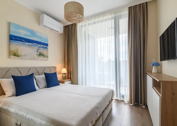 Marine Deluxe Apartamento Saints Constantine and Helena