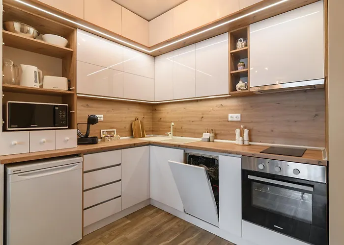 Marine Deluxe Apartamento *